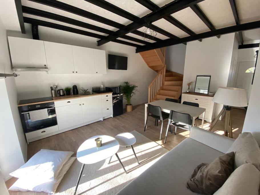 Appart Renove En Duplex Avec Terrasse Et Garage Bouleurs Экстерьер фото